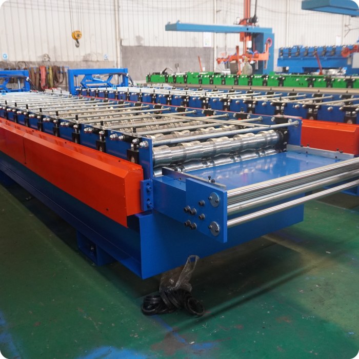 Roll Forming Roofing Machine